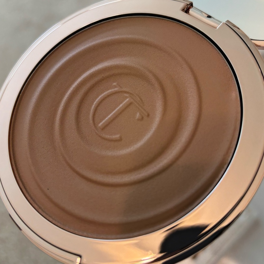 NWB CHARLOTTE TILBURY SUNKISSED CREAM BRONZER IN FAIR/PALE